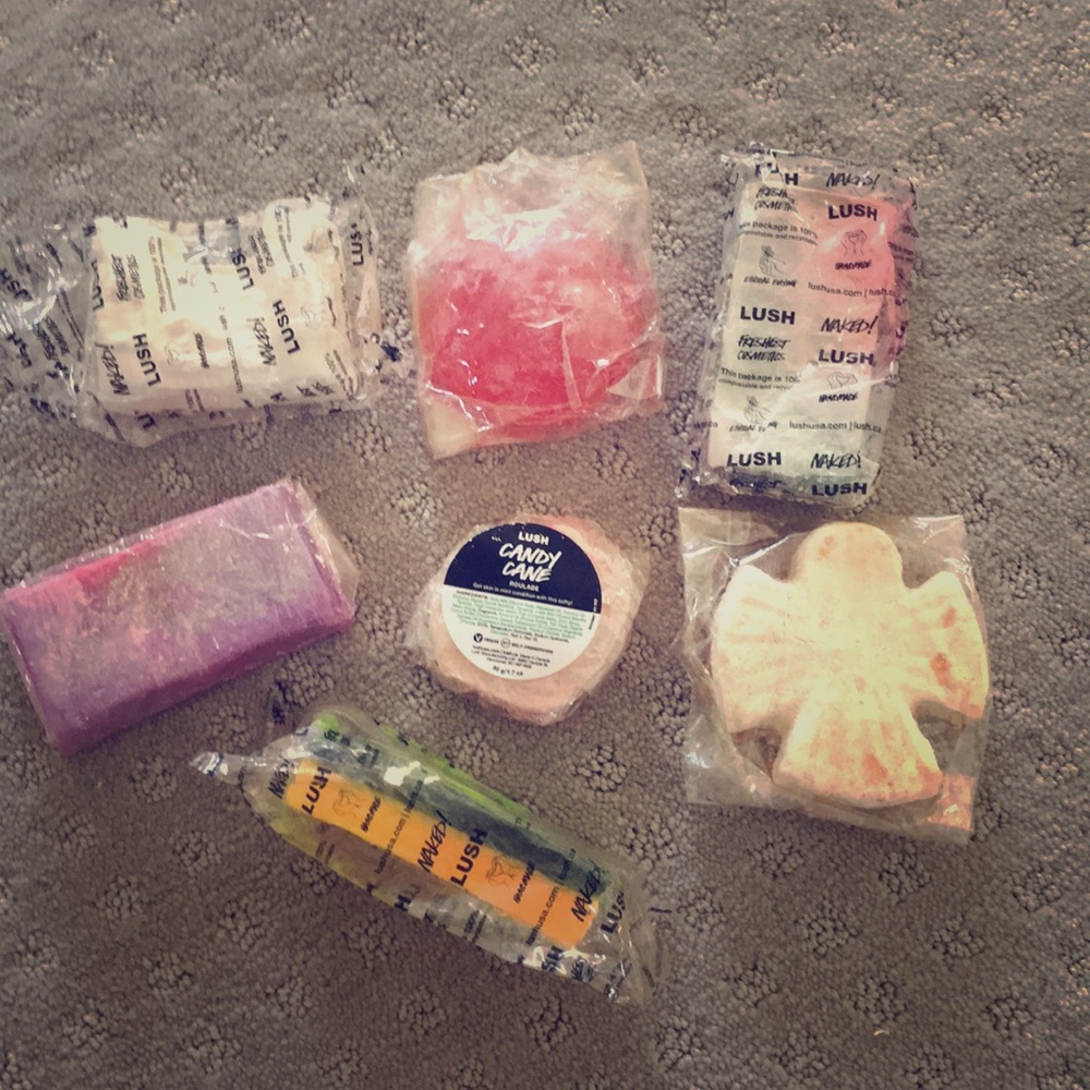 LUSH COSMETICS soap assortment + bath melt fizzy
